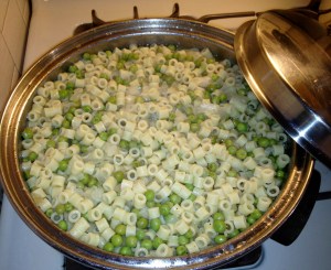 13CombinedMacaroniPeasOnions